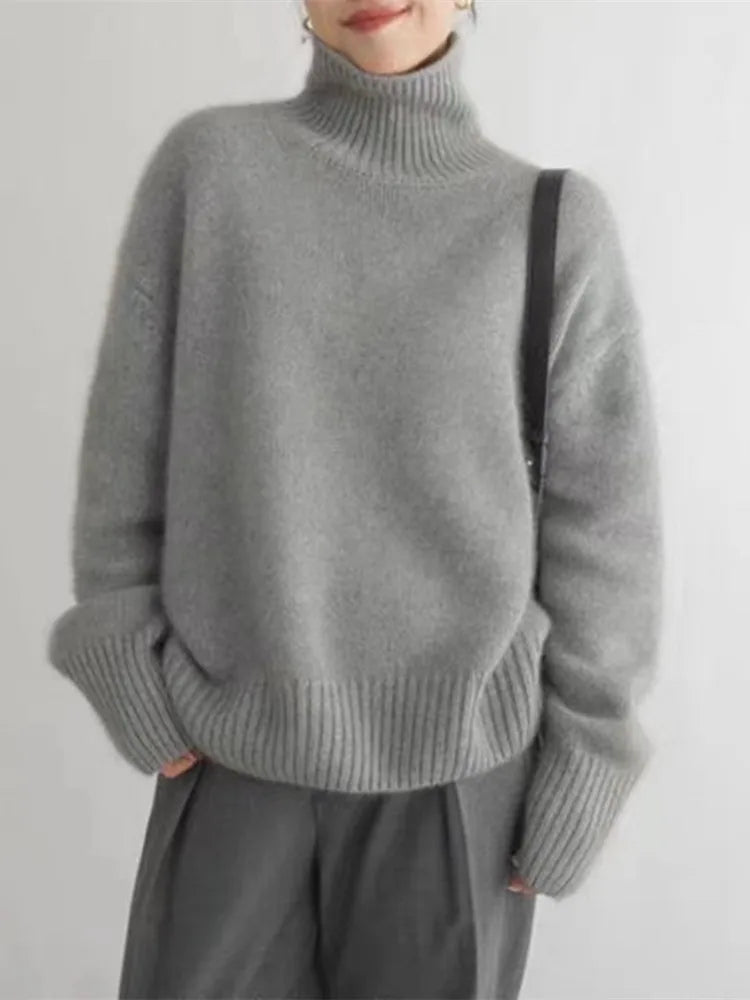 Gabriela | Cashmere Turtleneck