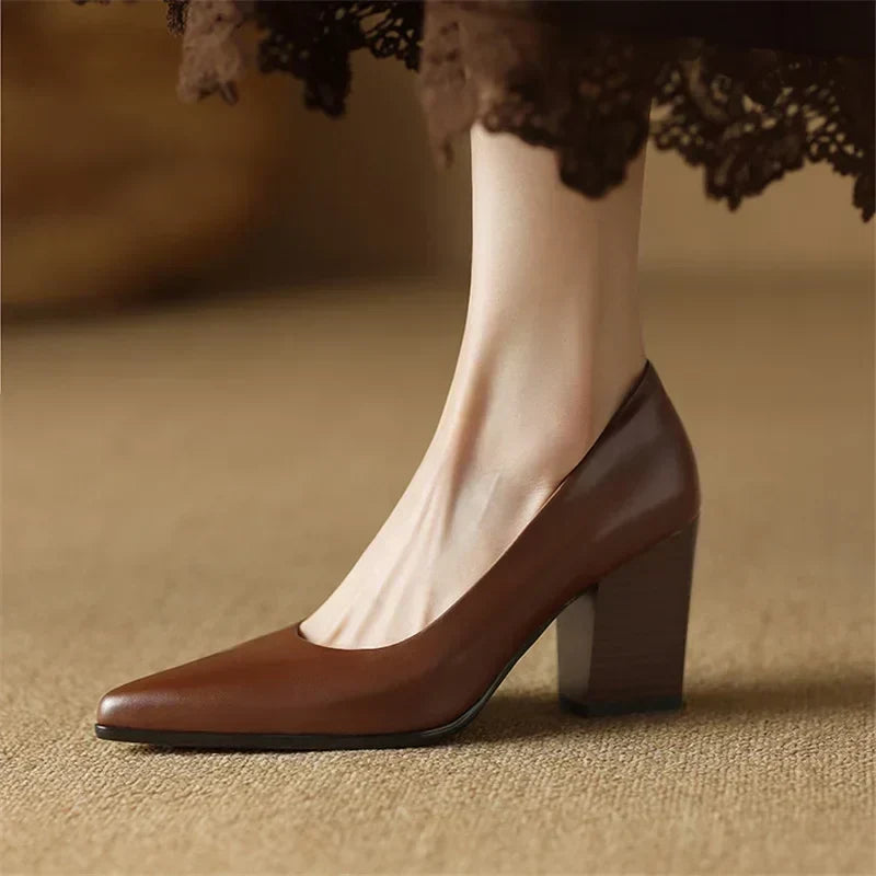 Ava | Elegant Pumps