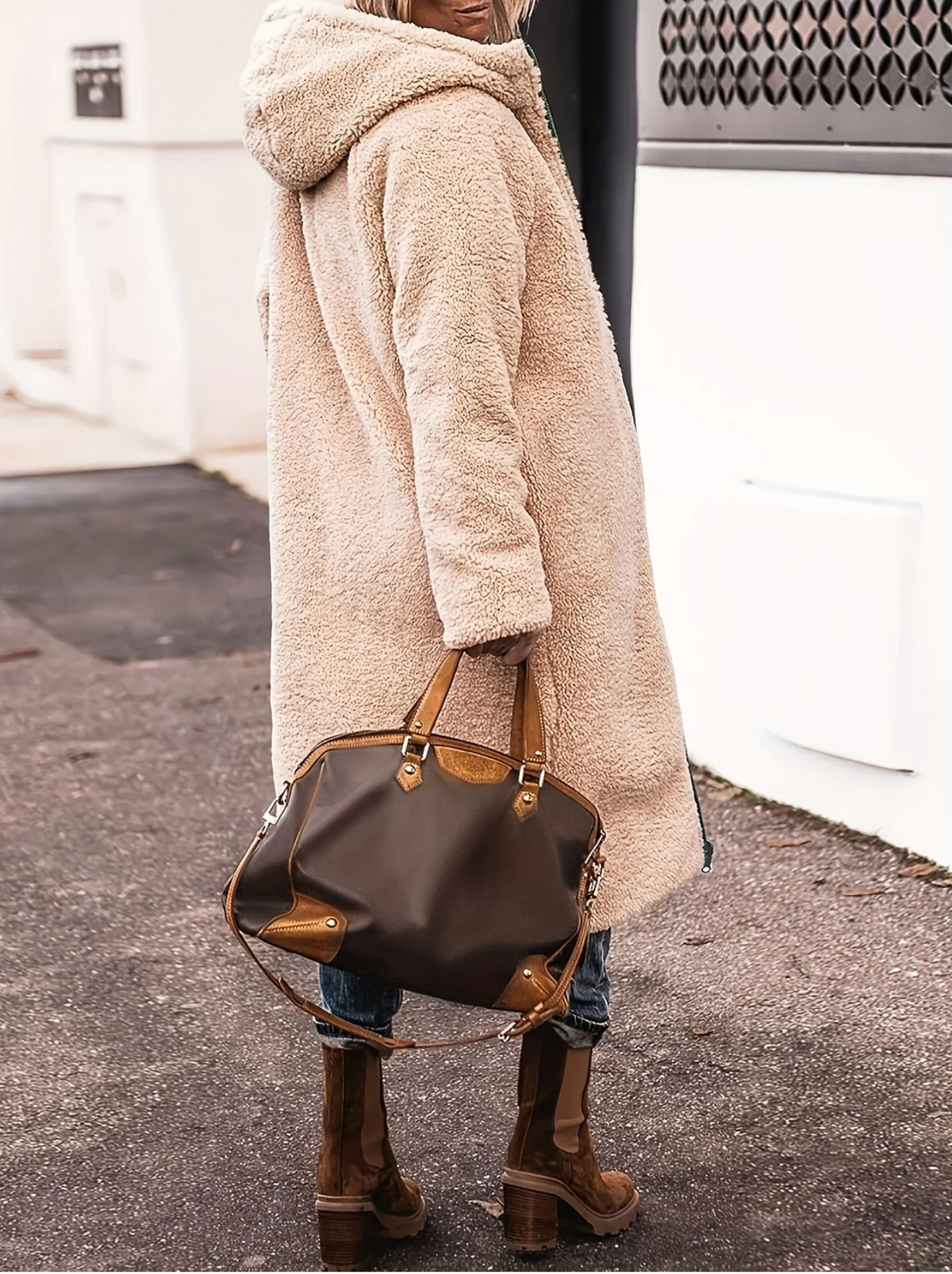 Jenna | Reversible Warm Cape