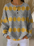 Thyra | Retro-Inspired Sweater Featuring Geometric Design