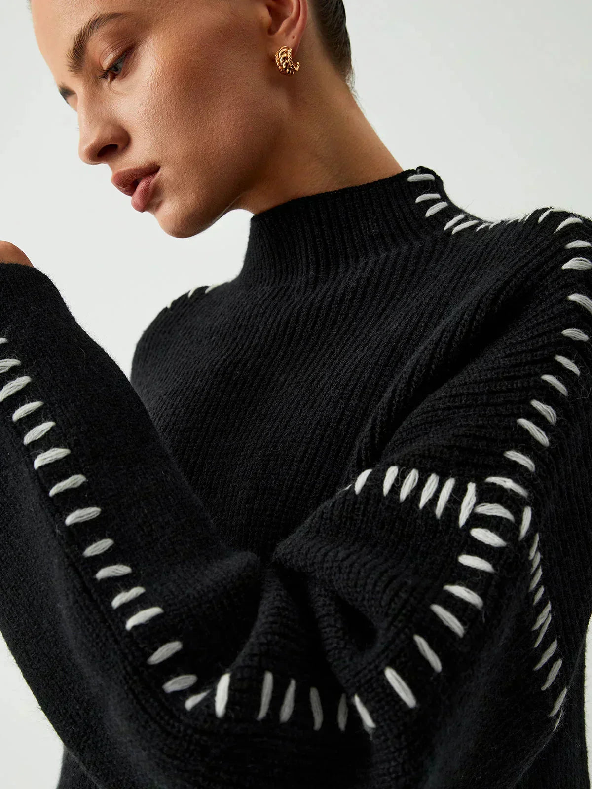 Nia | Cozy Sweater